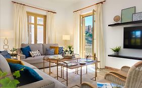 Genteel Home Zegrí